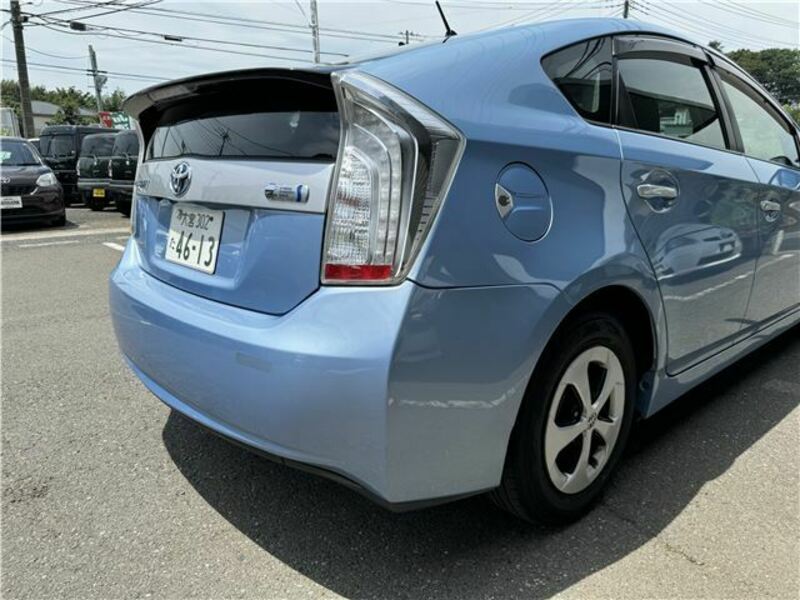 PRIUS PHV-15