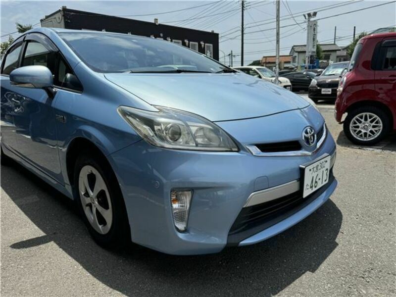 PRIUS PHV-16