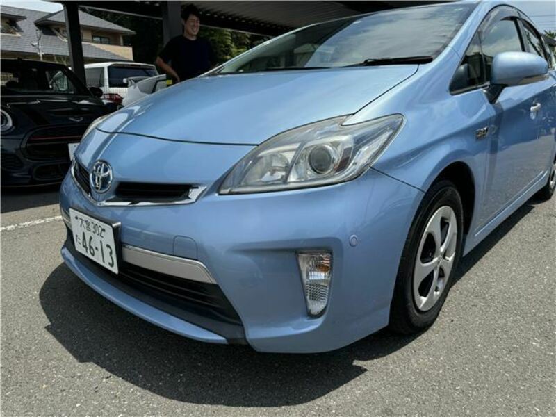 PRIUS PHV-17