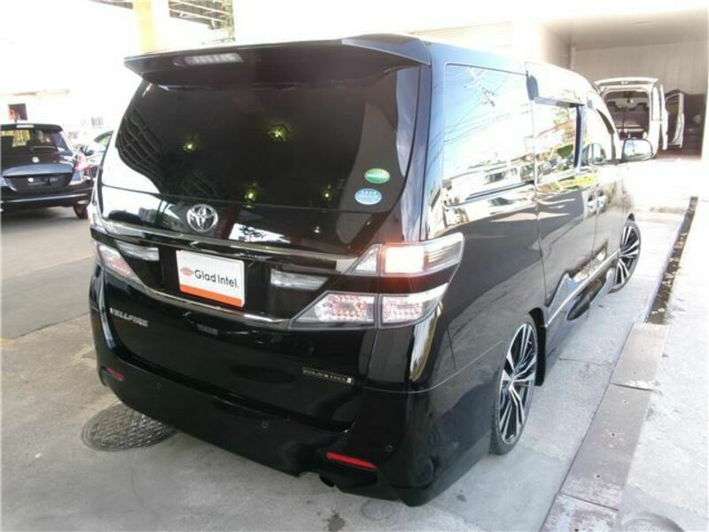 VELLFIRE-9