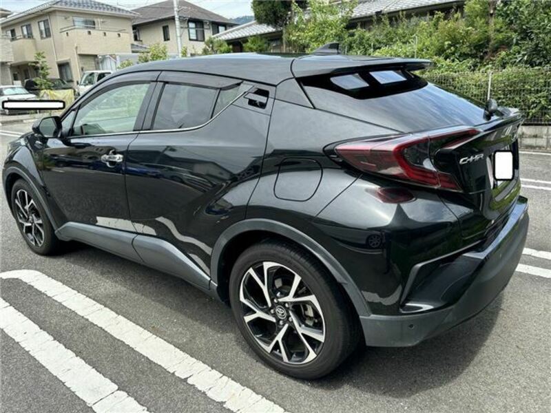 C-HR-2