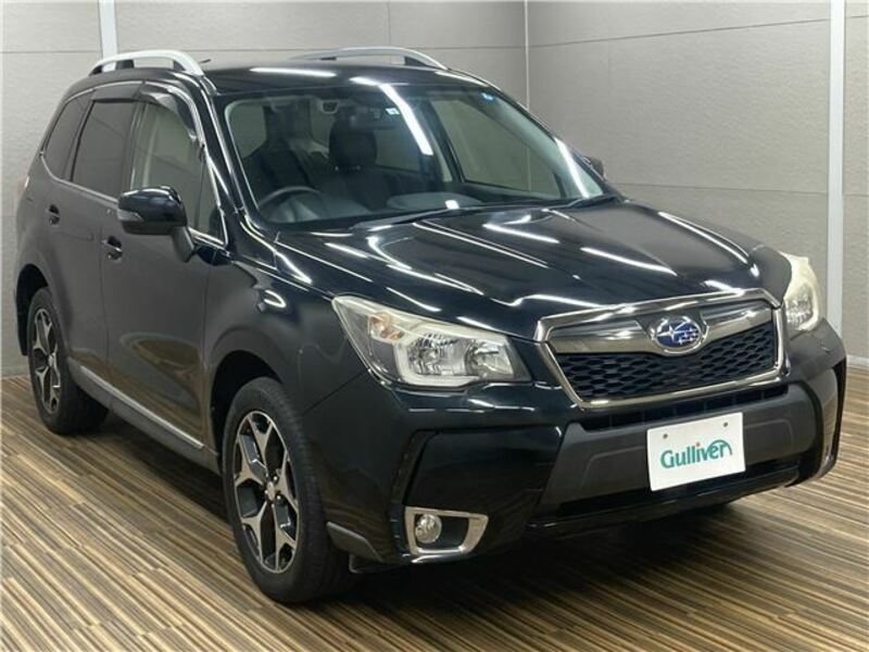 SUBARU　FORESTER