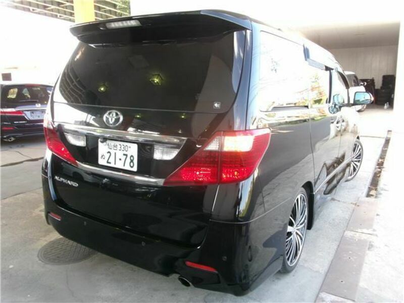 ALPHARD-9