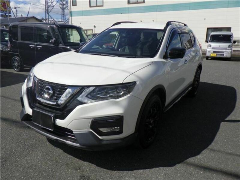 NISSAN　X-TRAIL