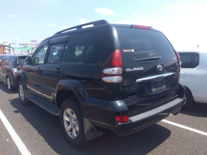 LAND CRUISER PRADO-2