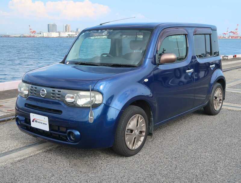 NISSAN　CUBE