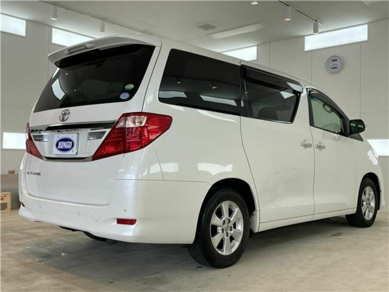 ALPHARD-10