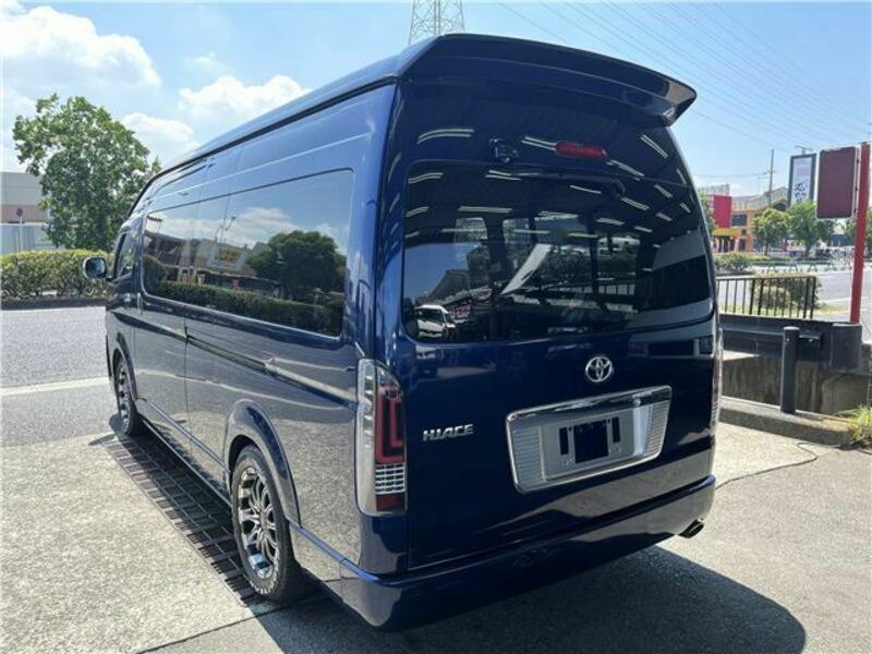 HIACE-7