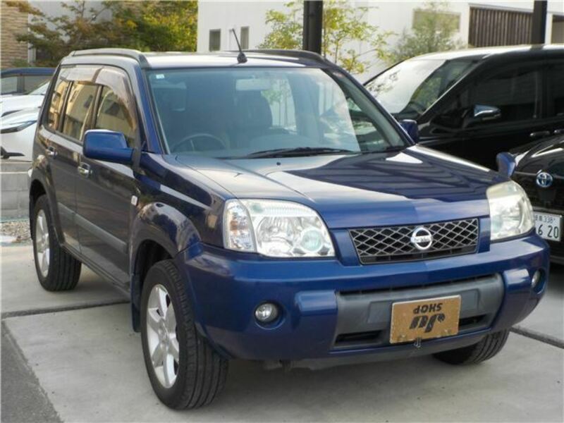 NISSAN　X-TRAIL