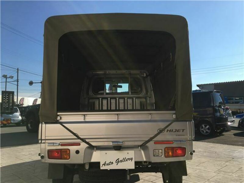 HIJET TRUCK-1