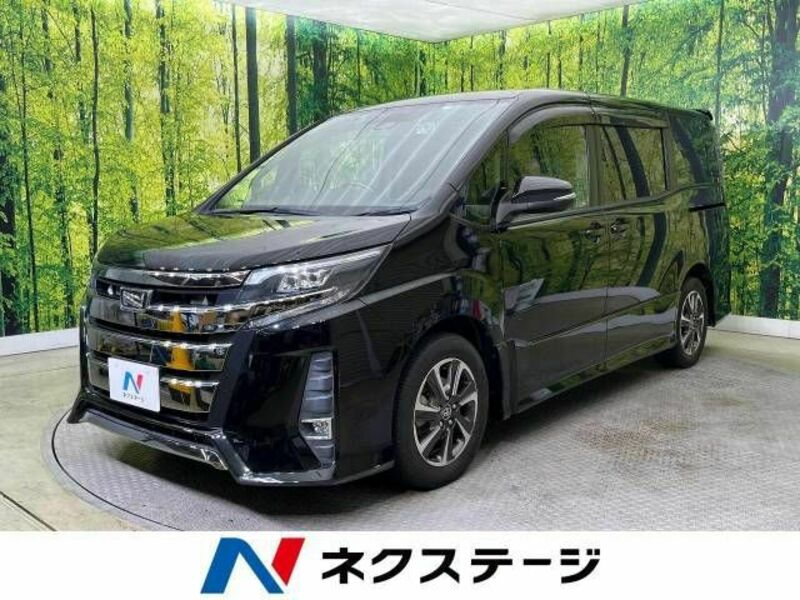 TOYOTA　NOAH