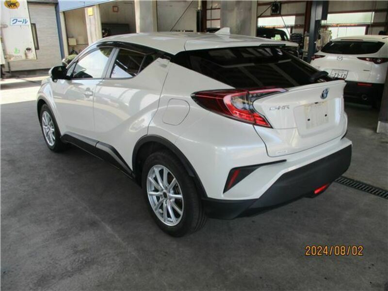 C-HR-7