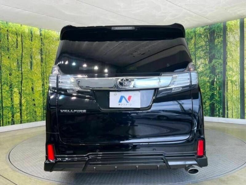 VELLFIRE-16