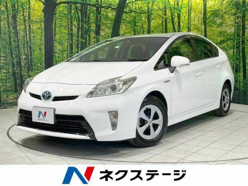 TOYOTA　PRIUS