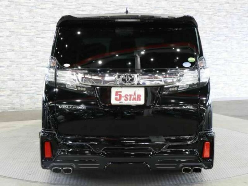 VELLFIRE-12