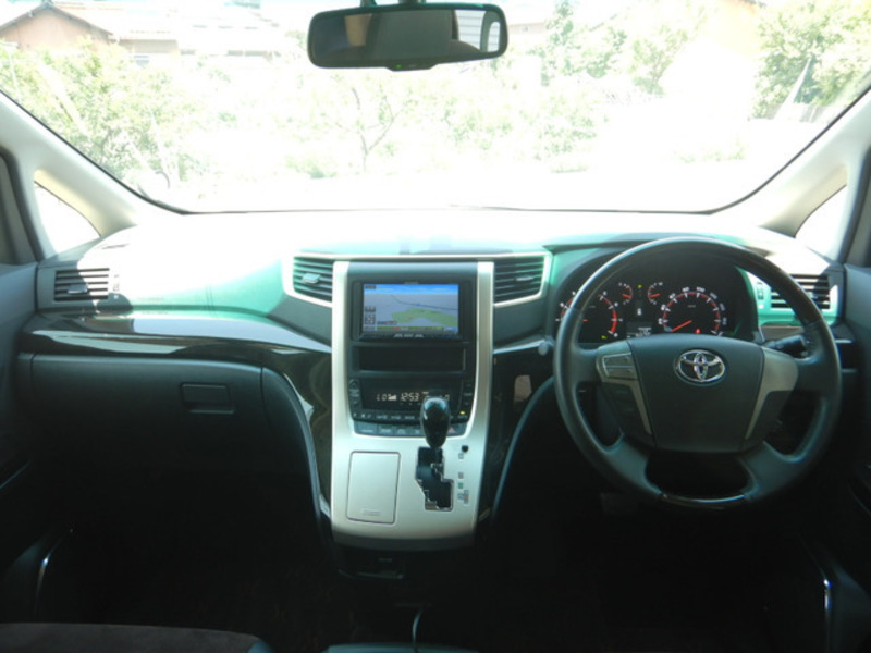 ALPHARD-15