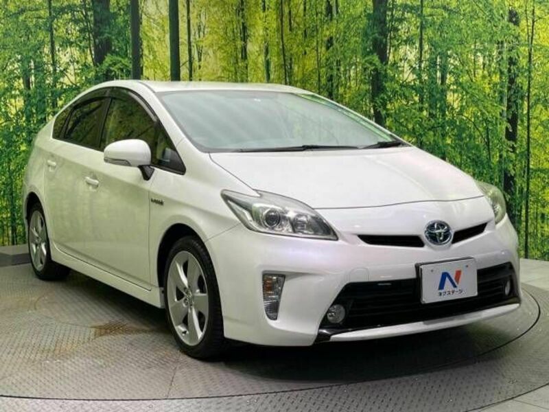 PRIUS-16