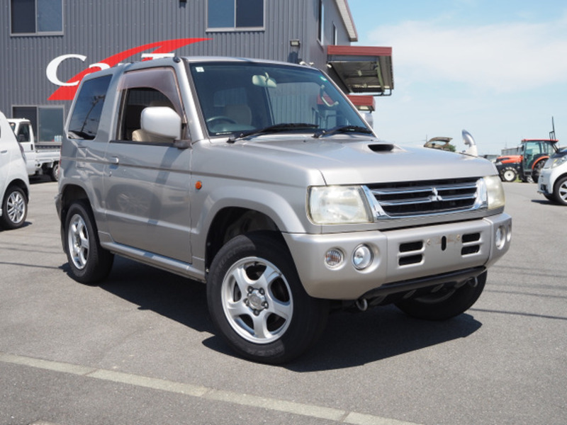 MITSUBISHI　PAJERO MINI