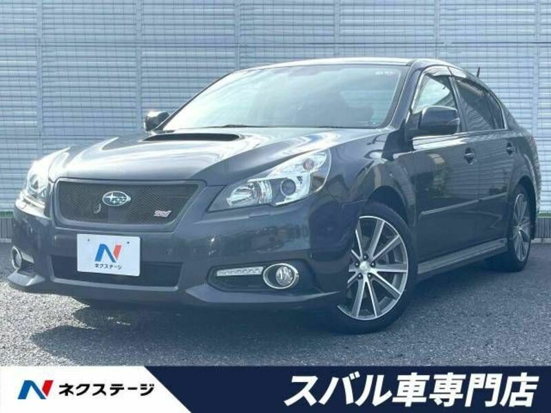 SUBARU　LEGACY B4