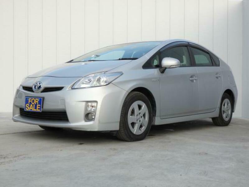 PRIUS-3