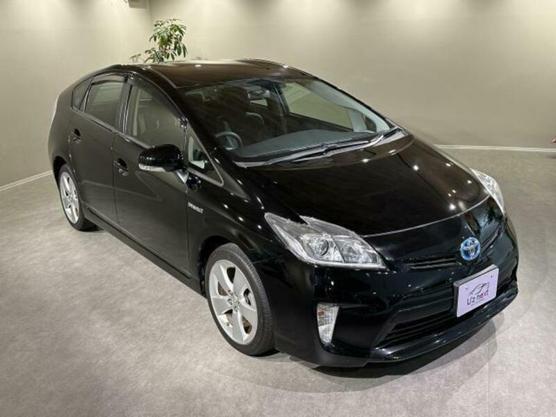 PRIUS-11