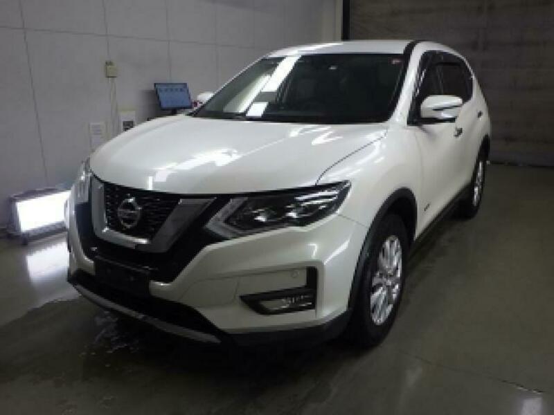 NISSAN　X-TRAIL