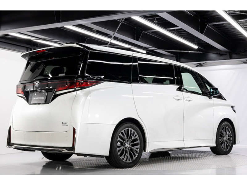 VELLFIRE-1