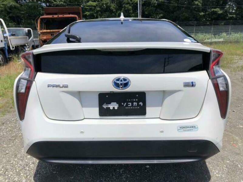 PRIUS-1