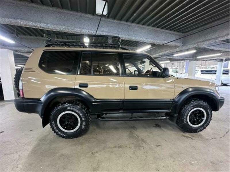 LAND CRUISER PRADO-4