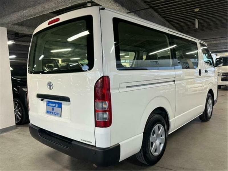 HIACE VAN-18