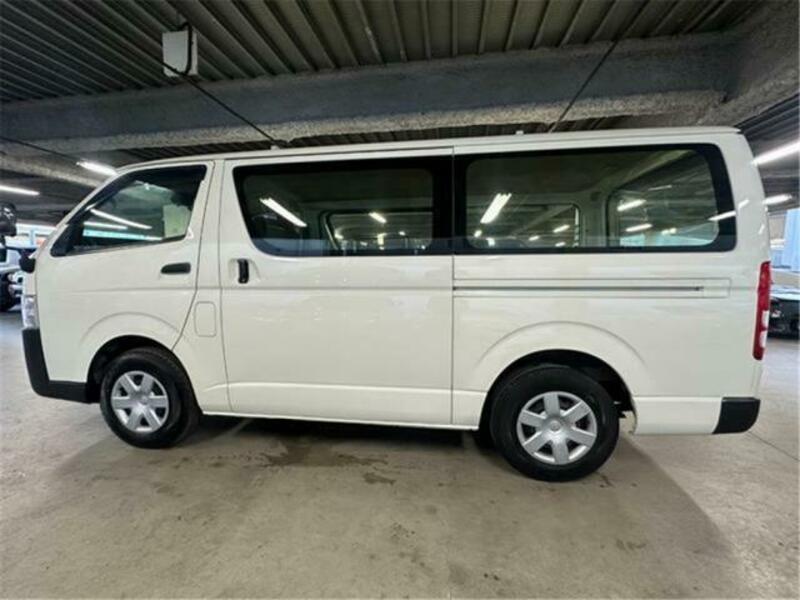 HIACE VAN-3