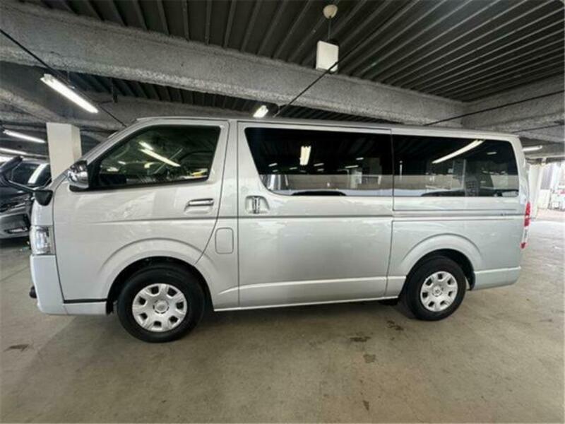 HIACE VAN-3