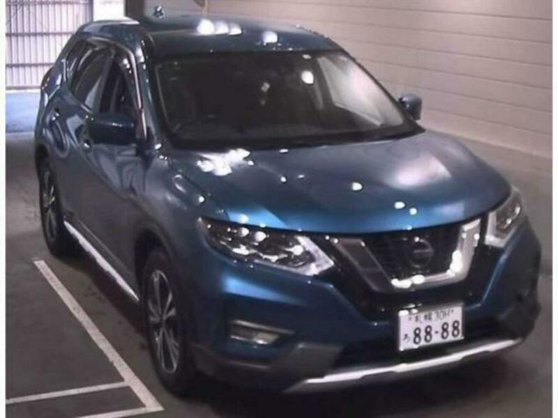 X-TRAIL