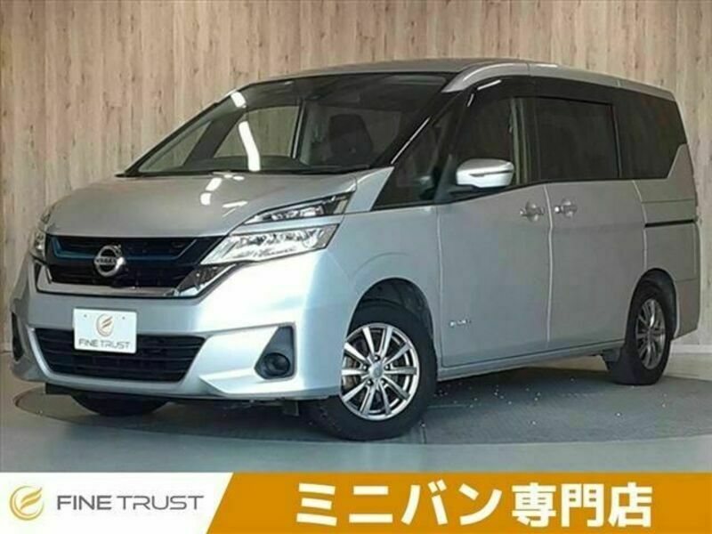 NISSAN　SERENA