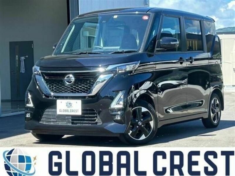 NISSAN　ROOX