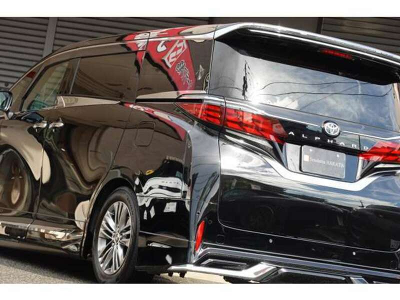 ALPHARD-9