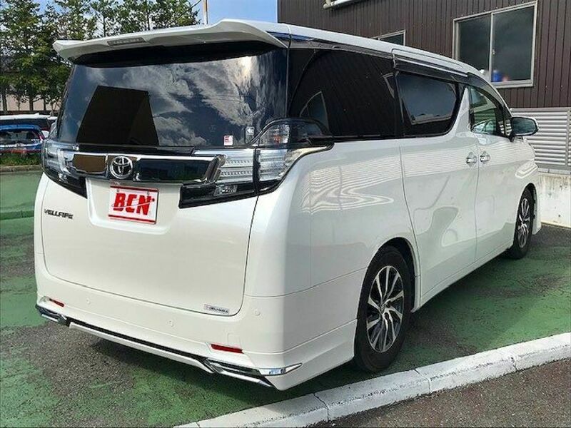 VELLFIRE-2