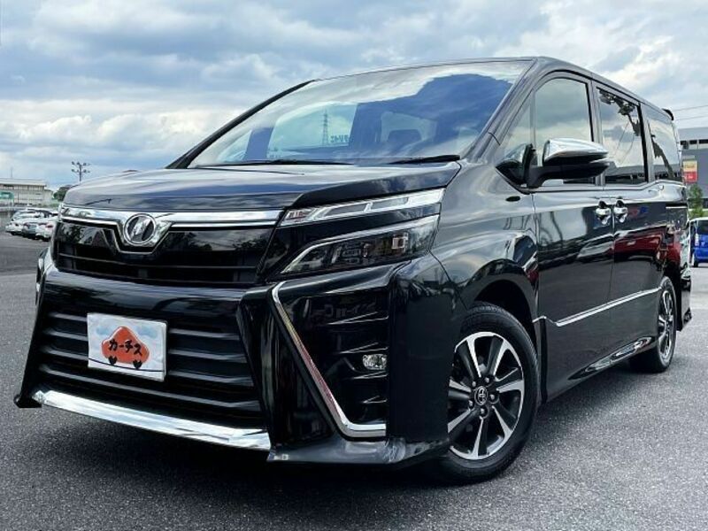 TOYOTA　VOXY