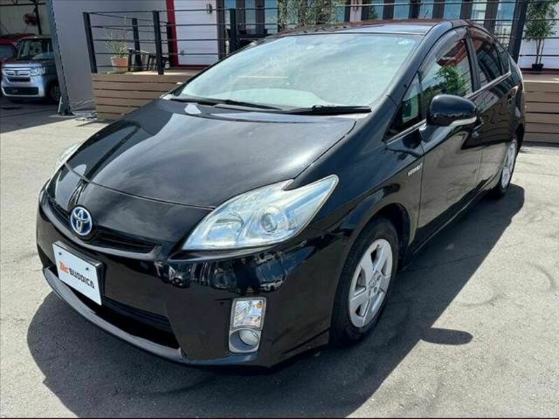 PRIUS-9