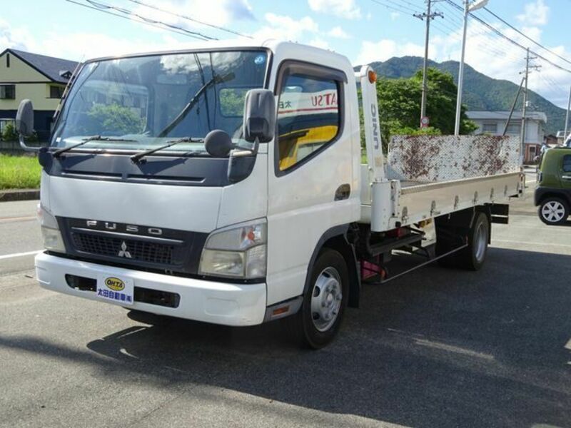 MITSUBISHI　CANTER