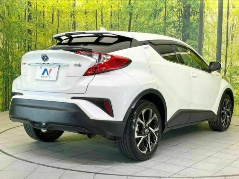 C-HR-17