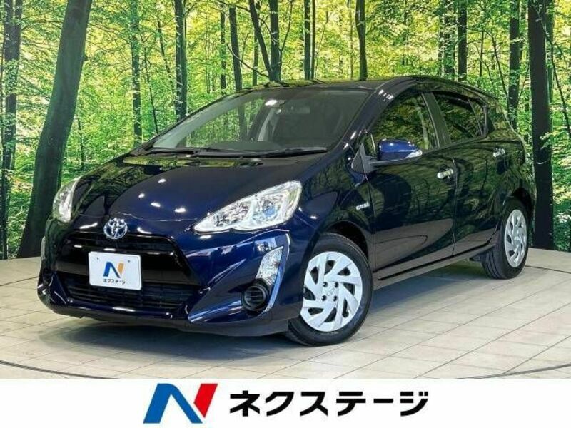 TOYOTA　AQUA