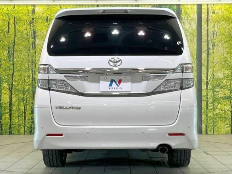 VELLFIRE-15