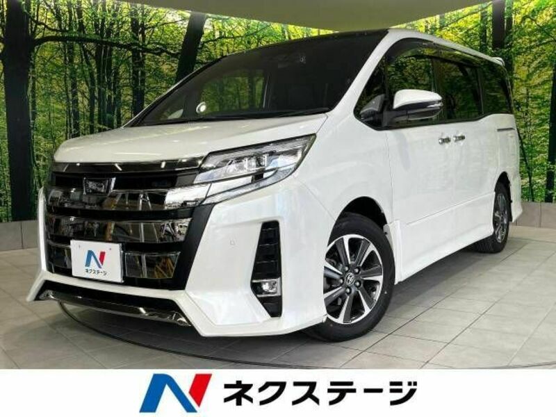 TOYOTA　NOAH