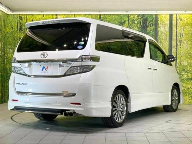 VELLFIRE-18