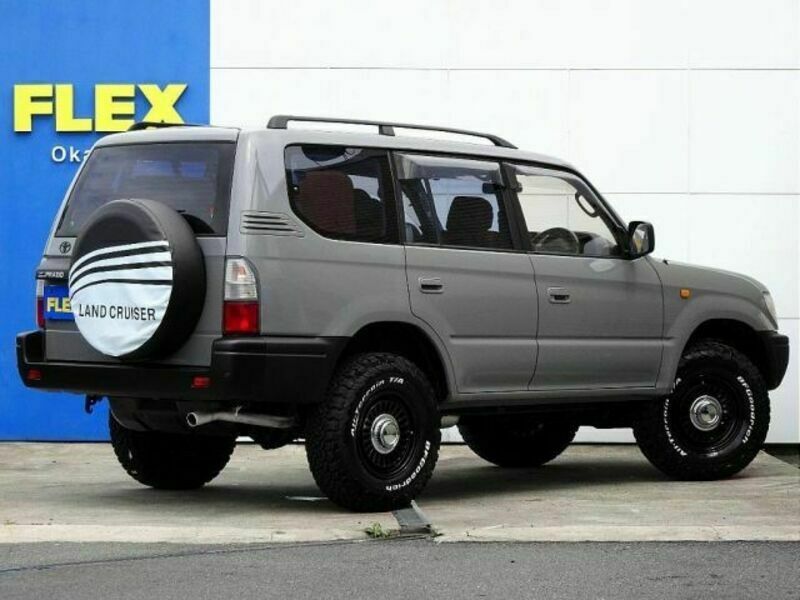 LAND CRUISER PRADO-1