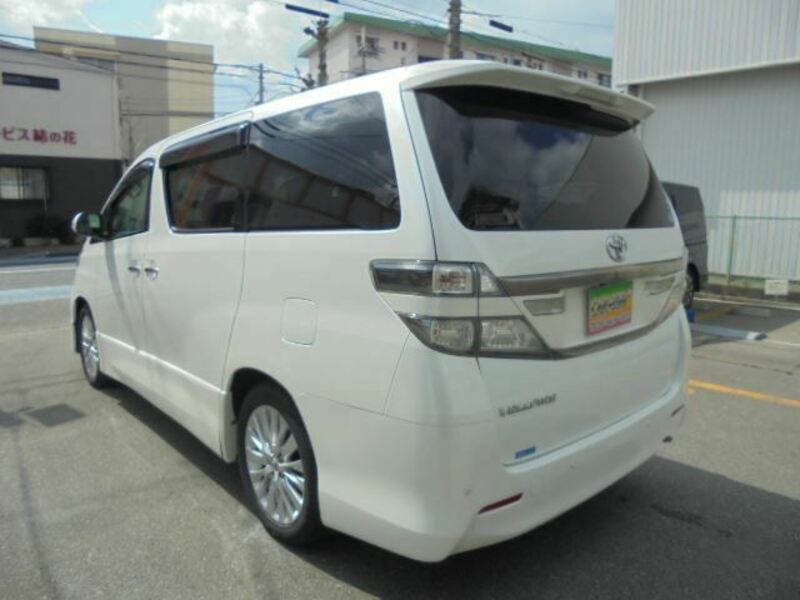 VELLFIRE-7