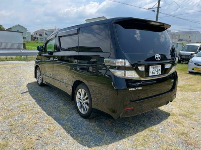 VELLFIRE-4