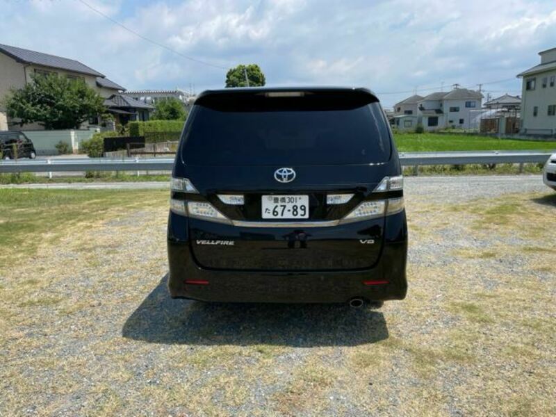 VELLFIRE-5