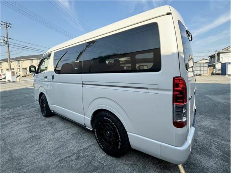 HIACE VAN-18